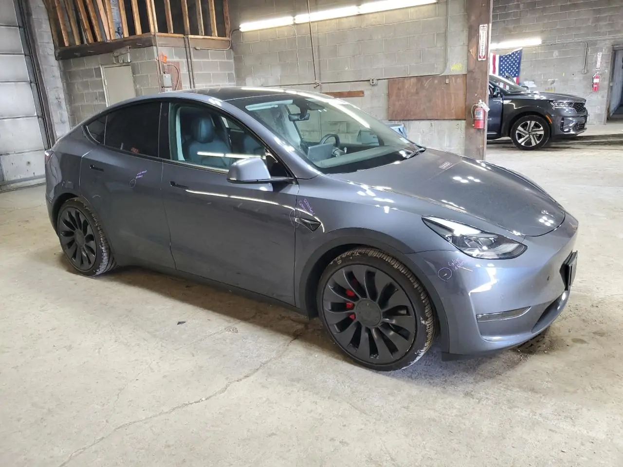 Автомобіль TESLA MODEL Y 2022 | GrandCar Автомобіль TESLA MODEL Y 2022 | GrandCar