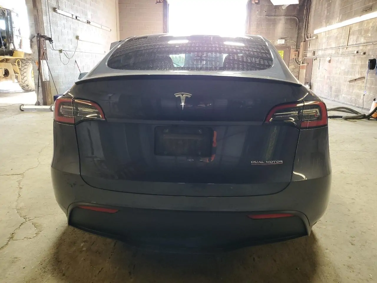Автомобіль TESLA MODEL Y 2022 | GrandCar Автомобіль TESLA MODEL Y 2022 | GrandCar