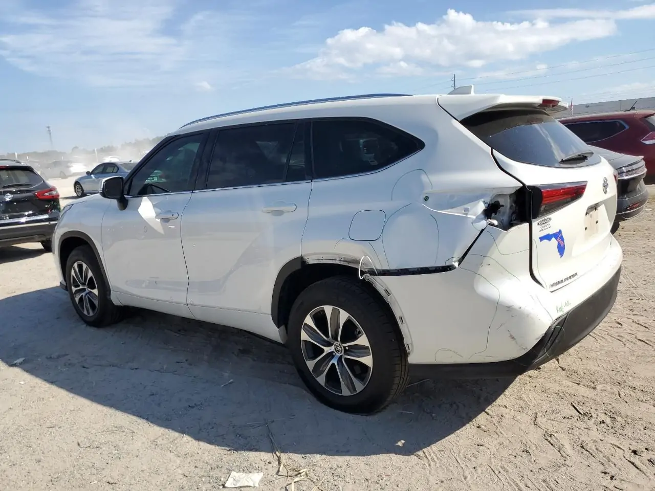 Автомобіль TOYOTA HIGHLANDER XLE 2021 | GrandCar Автомобіль TOYOTA HIGHLANDER XLE 2021 | GrandCar