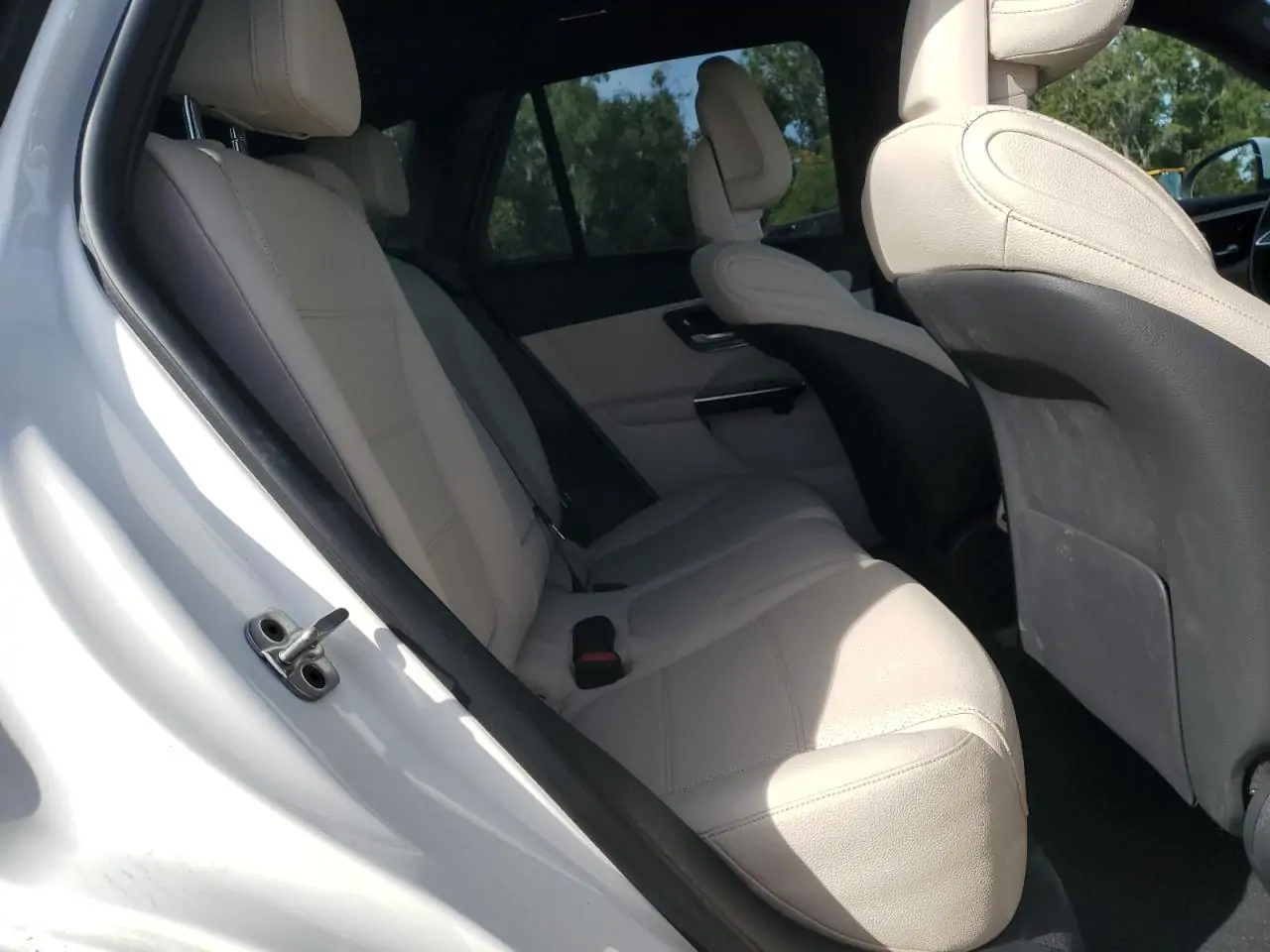 Автомобіль MERCEDES-BENZ GLC 300 2024 | GrandCar Автомобіль MERCEDES-BENZ GLC 300 2024 | GrandCar