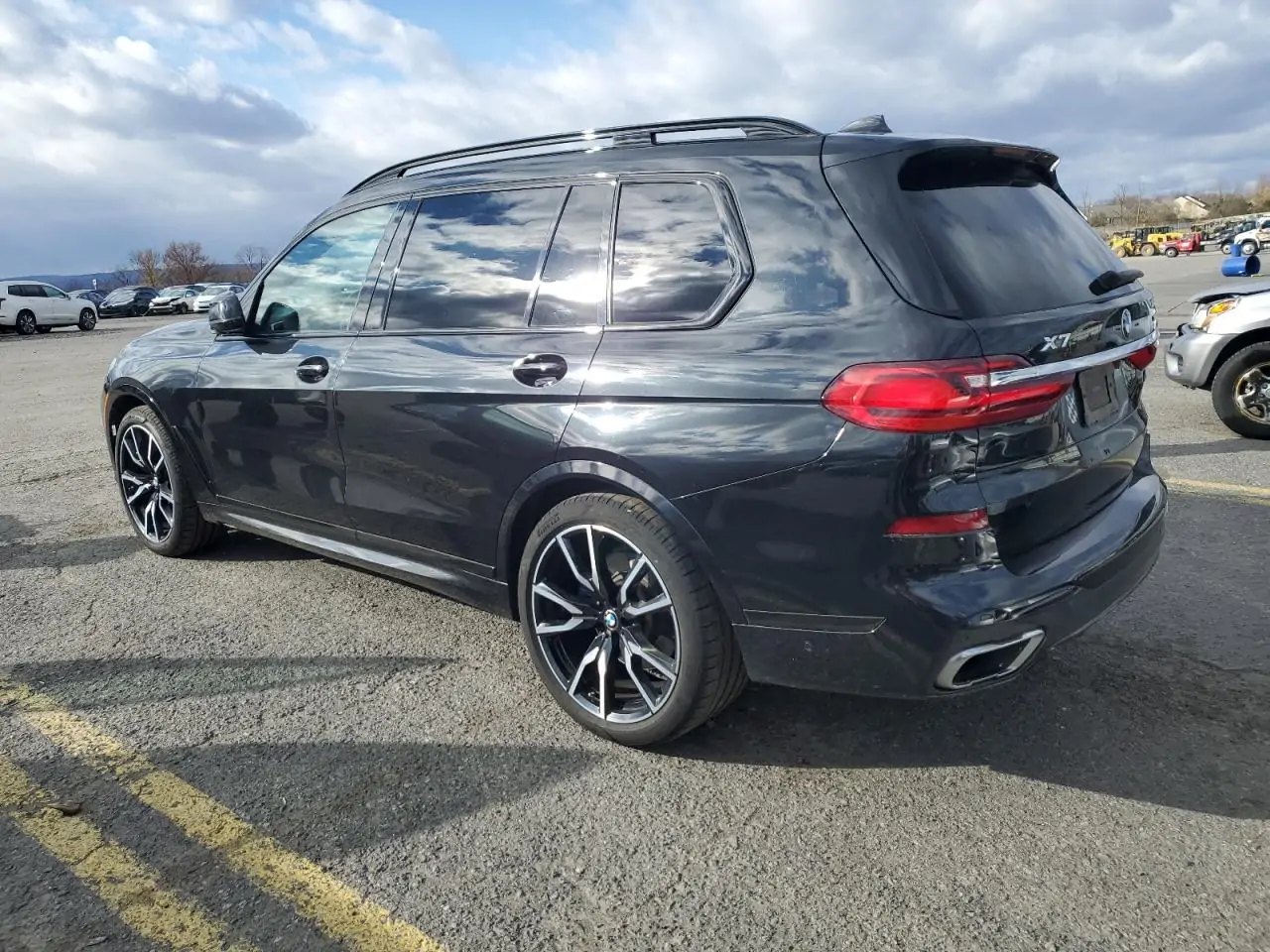 Автомобиль BMW X7 XDRIVE40I 2019 | GrandCar Автомобиль BMW X7 XDRIVE40I 2019 | GrandCar