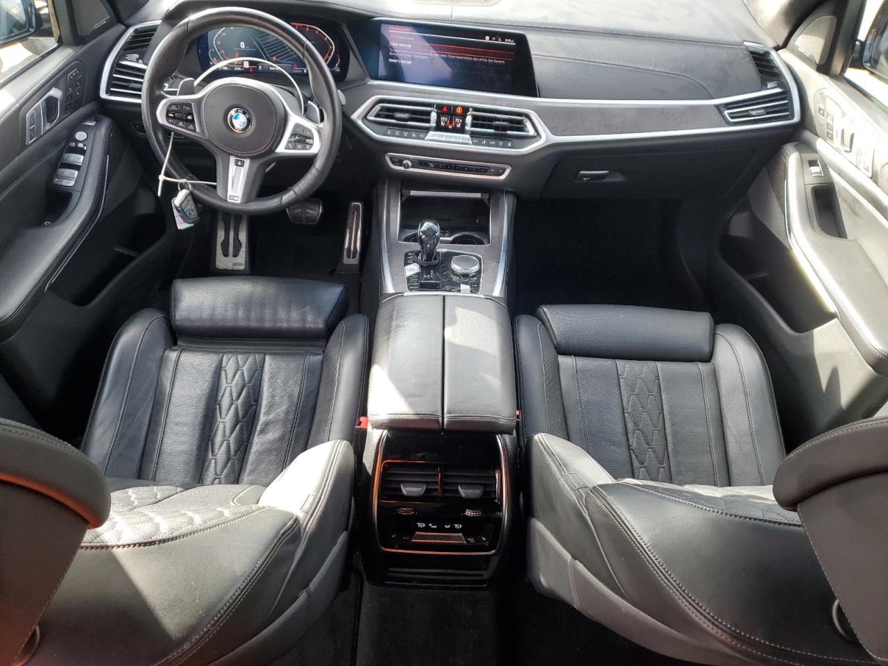 Автомобиль BMW X7 XDRIVE40I 2019 | GrandCar Автомобиль BMW X7 XDRIVE40I 2019 | GrandCar