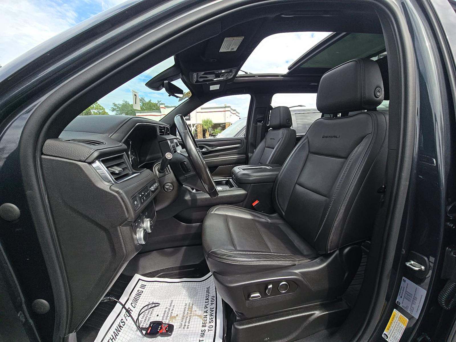 Автомобиль GMC Yukon Denali XL 5SA 2021 | GrandCar Автомобиль GMC Yukon Denali XL 5SA 2021 | GrandCar