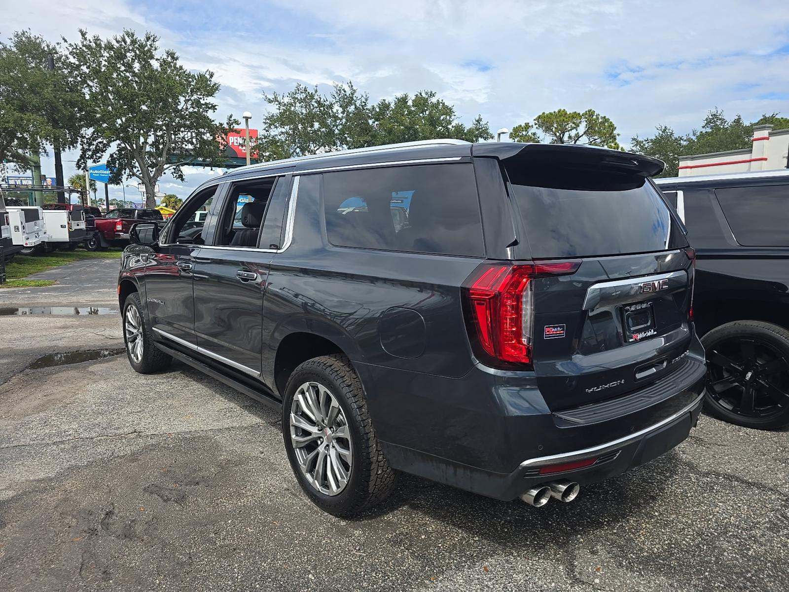 Автомобиль GMC Yukon Denali XL 5SA 2021 | GrandCar Автомобиль GMC Yukon Denali XL 5SA 2021 | GrandCar