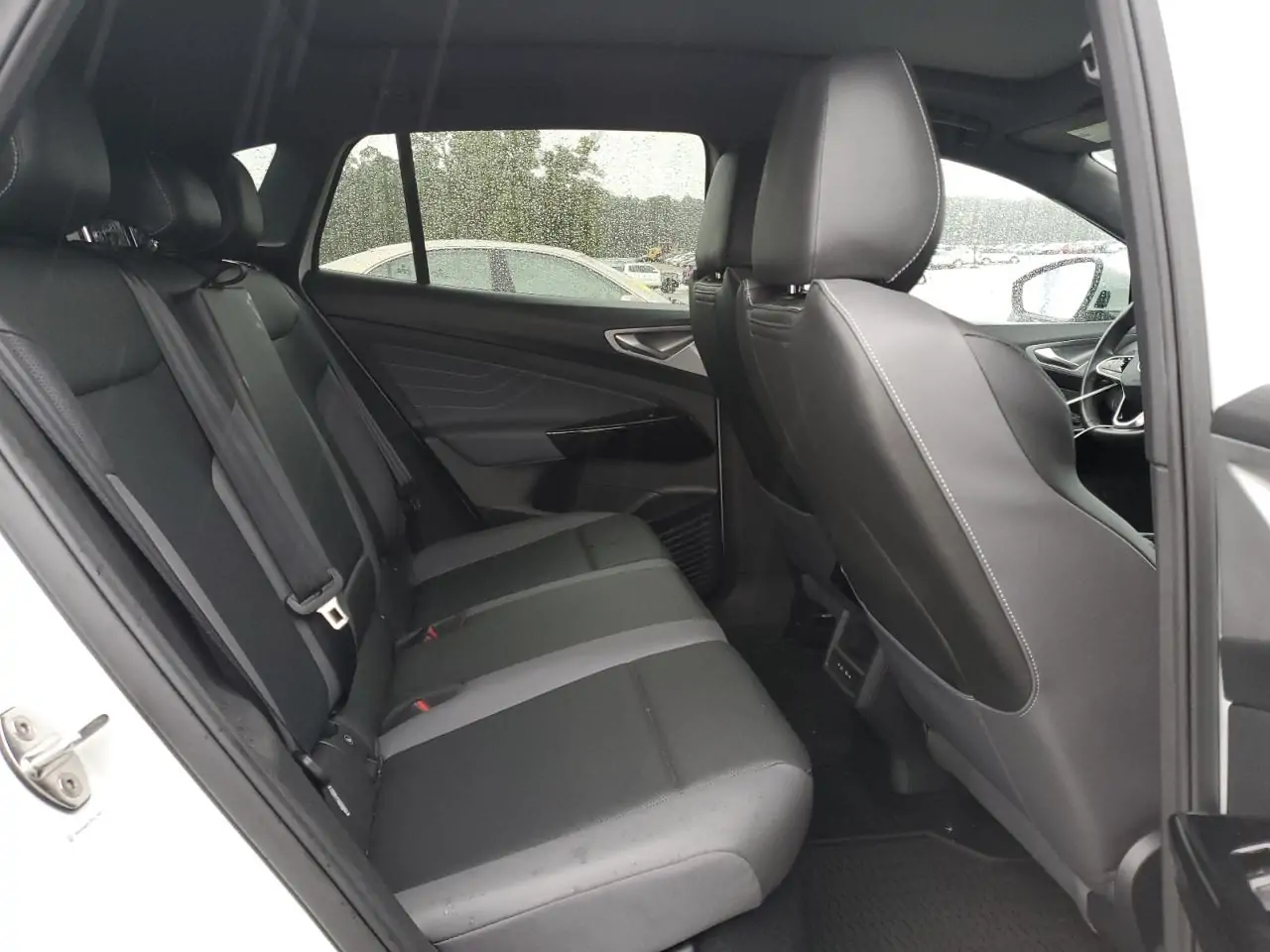 Автомобиль VOLKSWAGEN ID.4 PRO S 2023 | GrandCar Автомобиль VOLKSWAGEN ID.4 PRO S 2023 | GrandCar