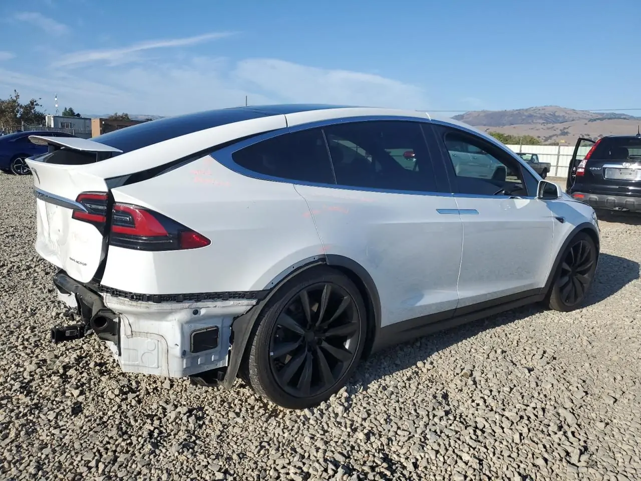 Автомобиль TESLA MODEL X 2021 | GrandCar Автомобиль TESLA MODEL X 2021 | GrandCar