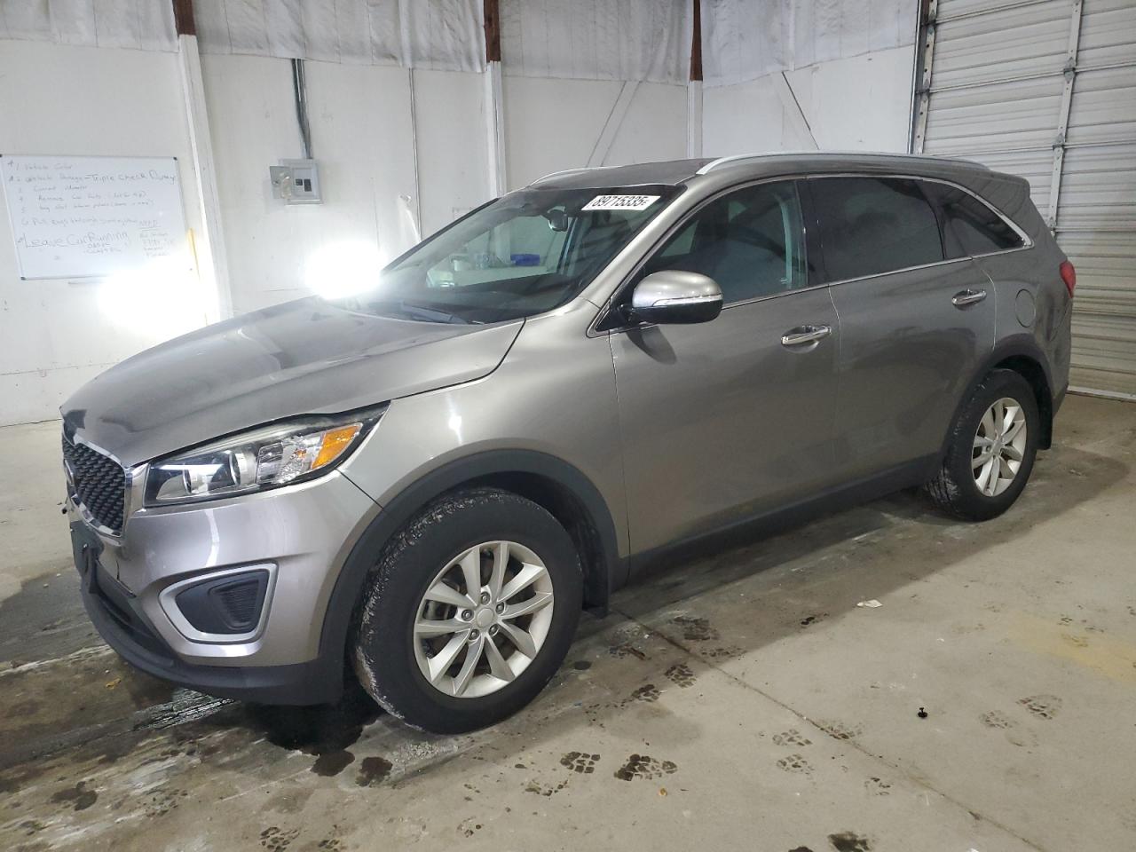 Автомобіль KIA SORENTO LX 2017 | GrandCar