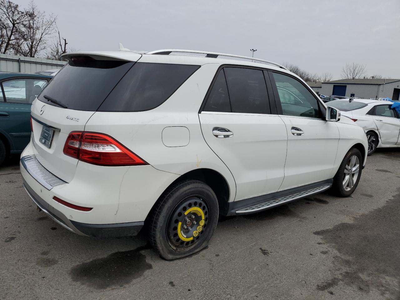 Автомобіль MERCEDES-BENZ ML 350 4MATIC 2015 | GrandCar Автомобіль MERCEDES-BENZ ML 350 4MATIC 2015 | GrandCar