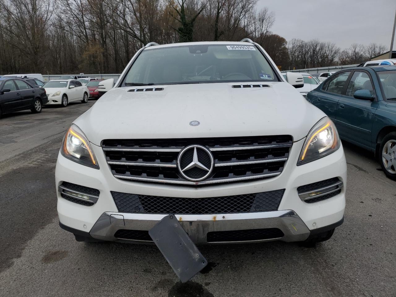 Автомобіль MERCEDES-BENZ ML 350 4MATIC 2015 | GrandCar Автомобіль MERCEDES-BENZ ML 350 4MATIC 2015 | GrandCar