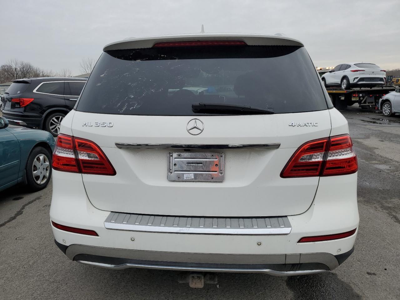 Автомобіль MERCEDES-BENZ ML 350 4MATIC 2015 | GrandCar Автомобіль MERCEDES-BENZ ML 350 4MATIC 2015 | GrandCar
