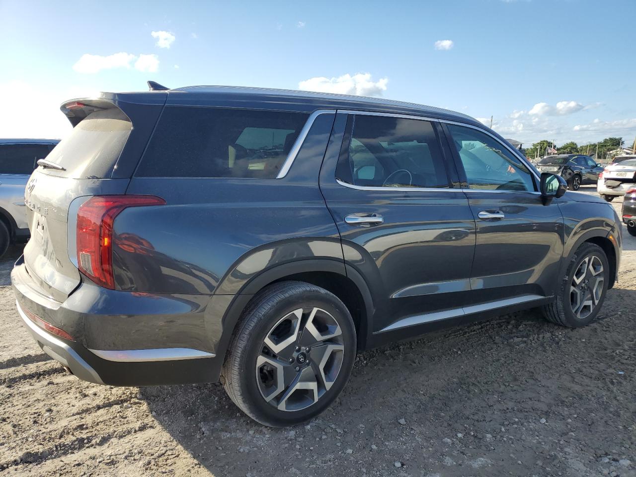 Автомобиль HYUNDAI PALISADE SEL PREMIUM 2025 | GrandCar Автомобиль HYUNDAI PALISADE SEL PREMIUM 2025 | GrandCar