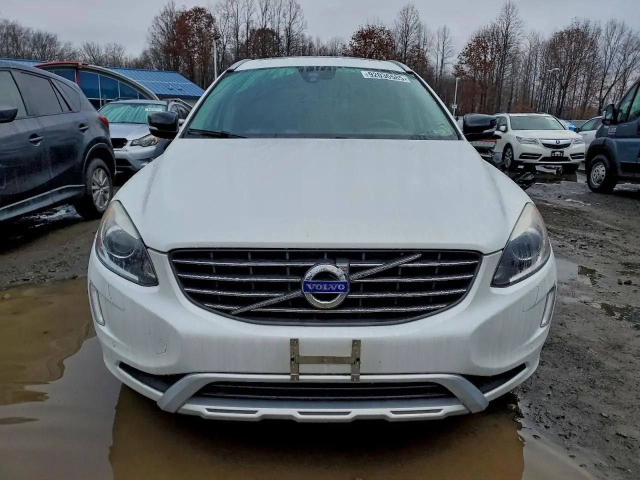 Автомобіль VOLVO XC60 T5 DYNAMIC 2017 | GrandCar Автомобіль VOLVO XC60 T5 DYNAMIC 2017 | GrandCar