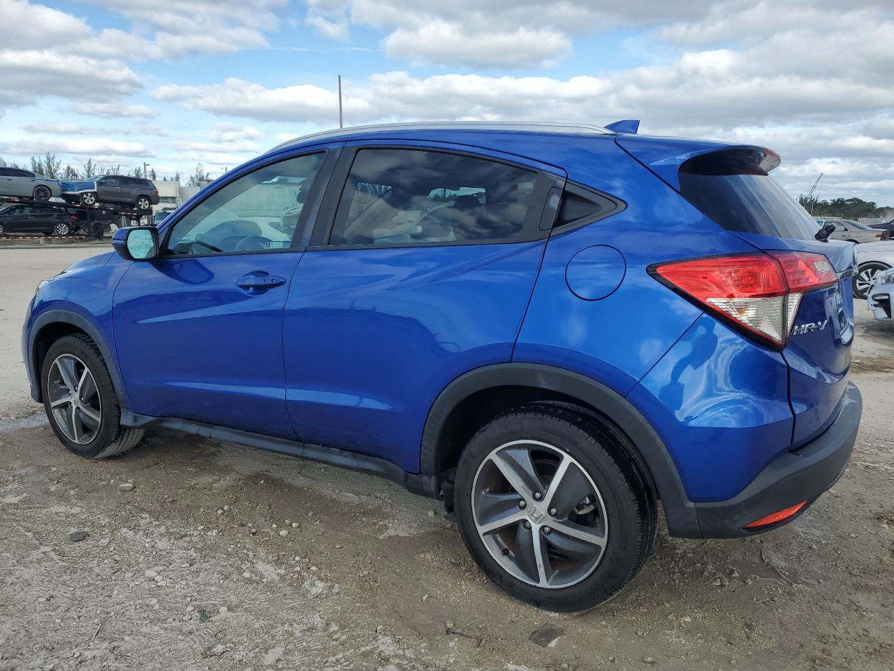 Автомобиль HONDA HR-V EX 2021 | GrandCar Автомобиль HONDA HR-V EX 2021 | GrandCar