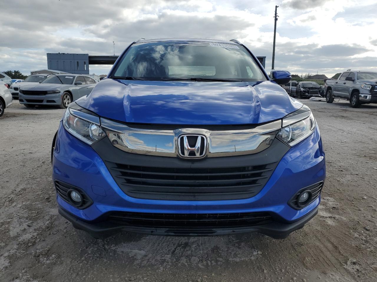 Автомобиль HONDA HR-V EX 2021 | GrandCar Автомобиль HONDA HR-V EX 2021 | GrandCar