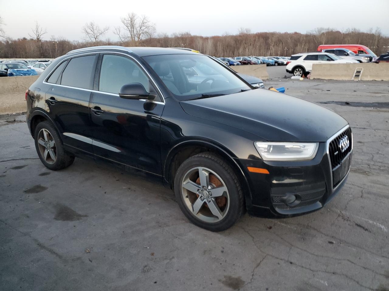Автомобіль AUDI Q3 PREMIUM PLUS 2015 | GrandCar Автомобіль AUDI Q3 PREMIUM PLUS 2015 | GrandCar
