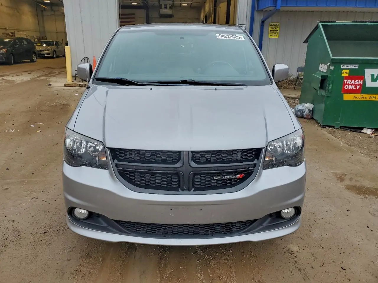 Автомобіль DODGE GRAND CARAVAN SXT 2015 | GrandCar Автомобіль DODGE GRAND CARAVAN SXT 2015 | GrandCar