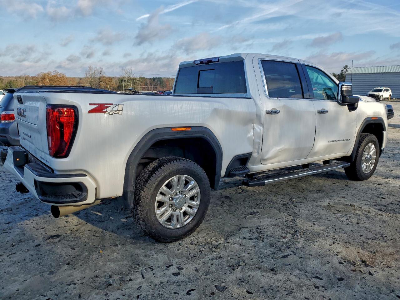 Автомобіль GMC SIERRA K2500 DENALI 2022 | GrandCar Автомобіль GMC SIERRA K2500 DENALI 2022 | GrandCar