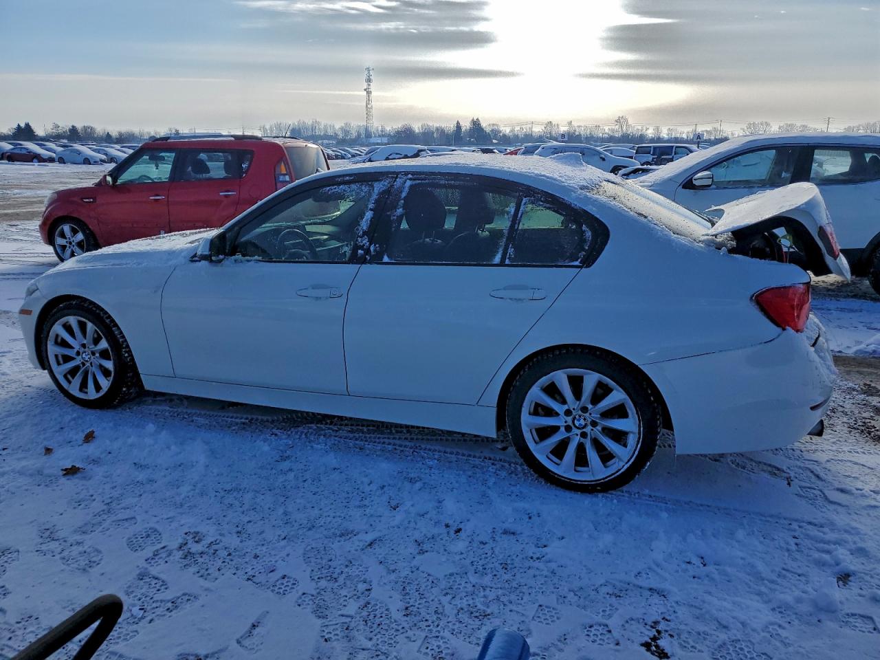 Автомобіль BMW 320 I XDRIVE 2013 | GrandCar Автомобіль BMW 320 I XDRIVE 2013 | GrandCar