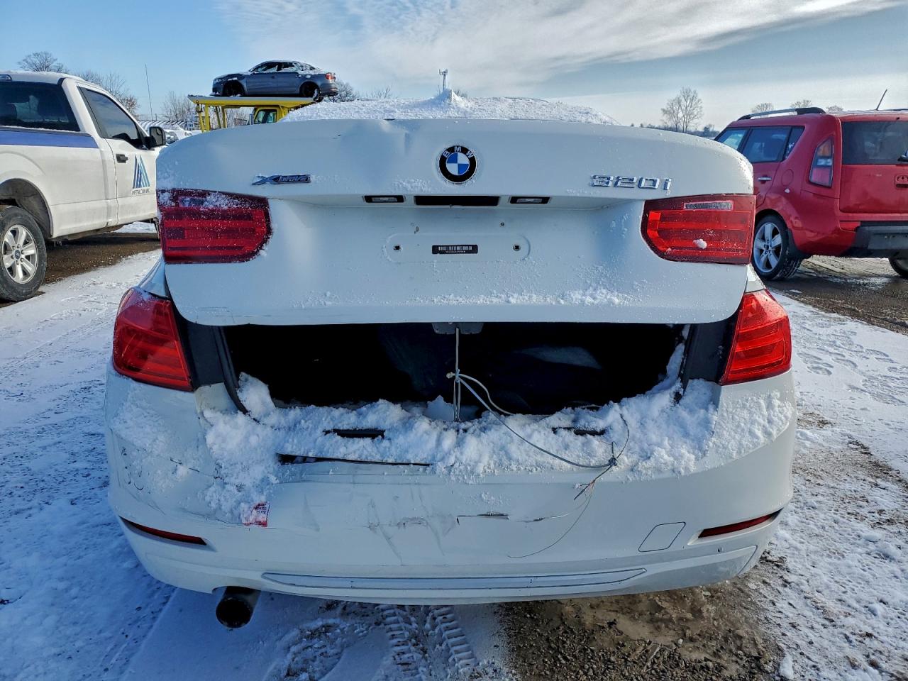 Автомобіль BMW 320 I XDRIVE 2013 | GrandCar Автомобіль BMW 320 I XDRIVE 2013 | GrandCar