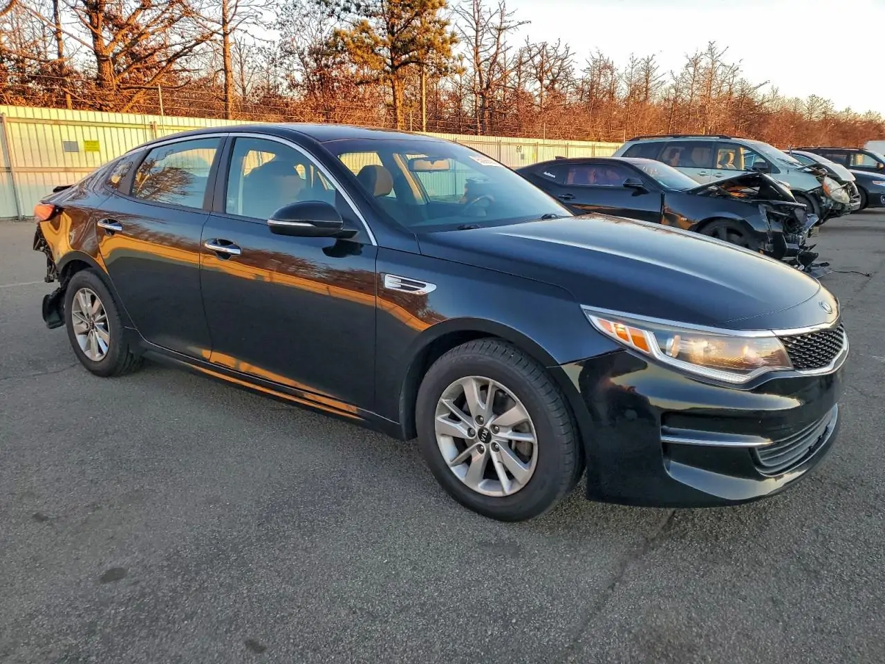Автомобиль KIA OPTIMA LX 2016 | GrandCar Автомобиль KIA OPTIMA LX 2016 | GrandCar