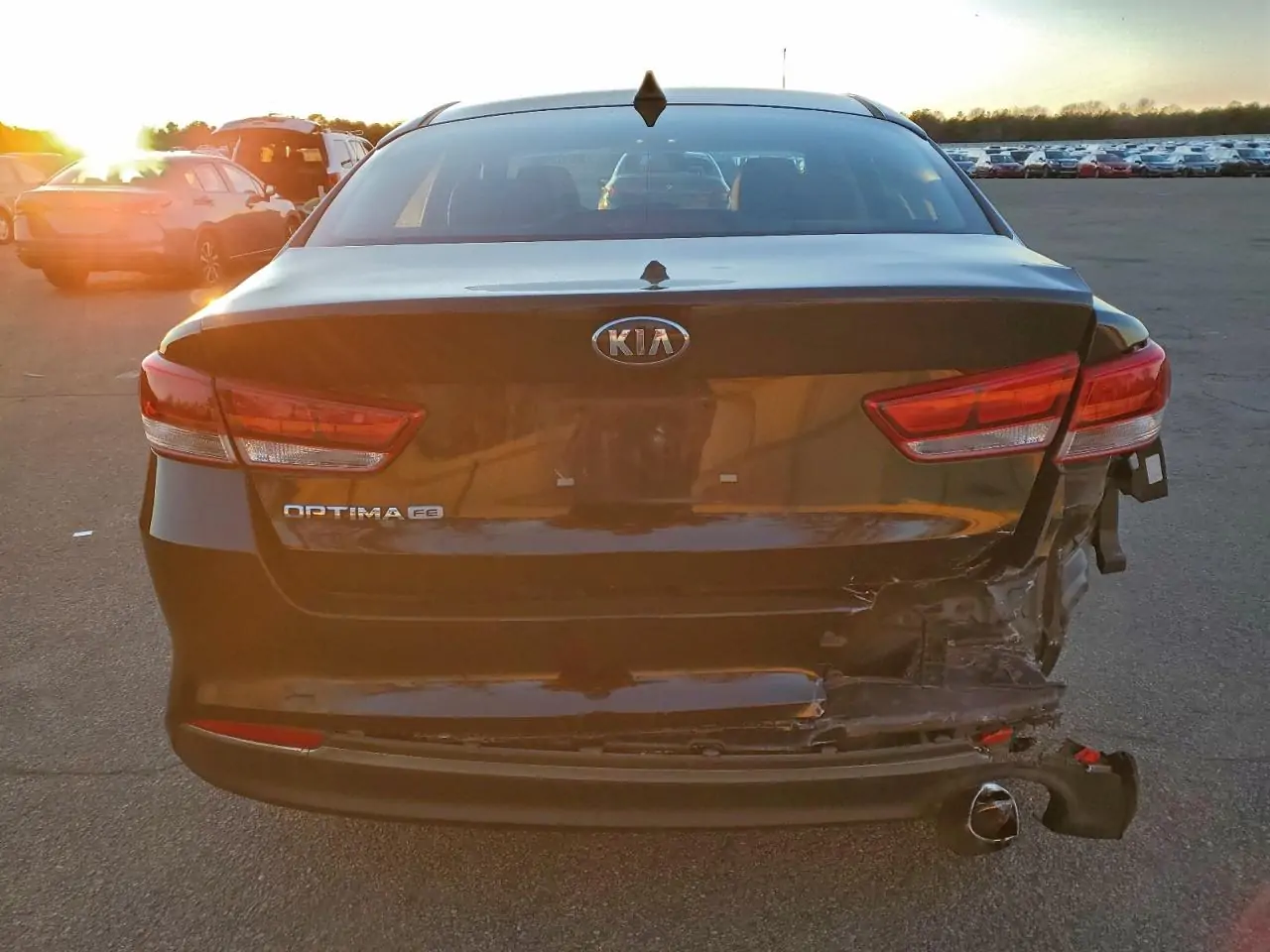 Автомобиль KIA OPTIMA LX 2016 | GrandCar Автомобиль KIA OPTIMA LX 2016 | GrandCar