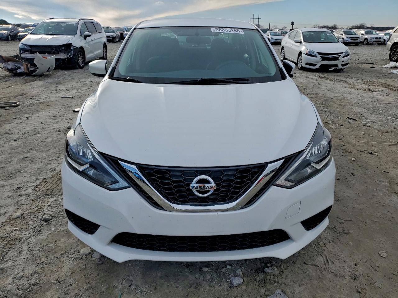 Автомобіль NISSAN SENTRA S 2016 | GrandCar Автомобіль NISSAN SENTRA S 2016 | GrandCar