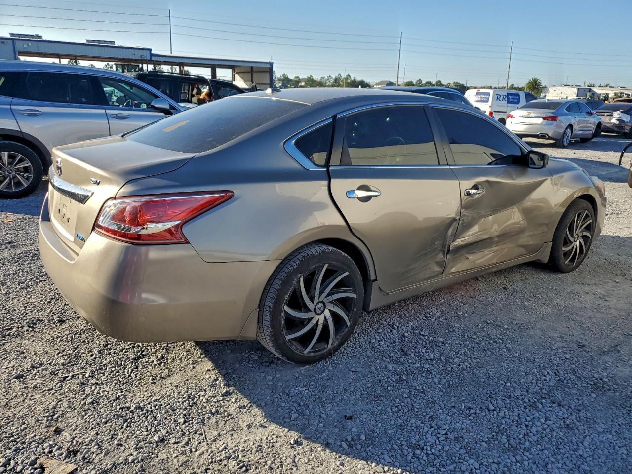 Автомобіль NISSAN ALTIMA 2013 | GrandCar Автомобіль NISSAN ALTIMA 2013 | GrandCar