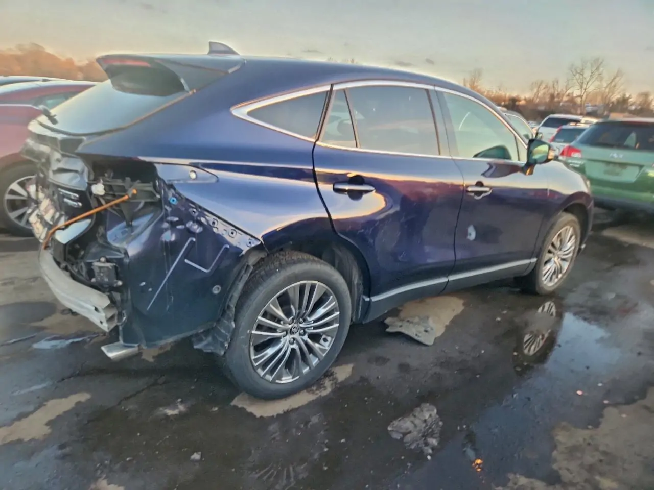 Автомобиль TOYOTA VENZA LE 2022 | GrandCar Автомобиль TOYOTA VENZA LE 2022 | GrandCar