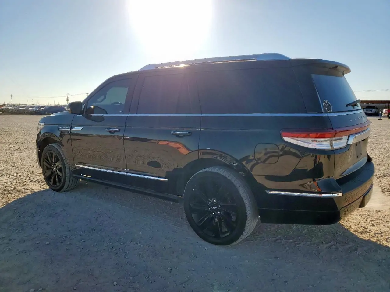 Автомобиль LINCOLN NAVIGATOR RESERVE 2023 | GrandCar Автомобиль LINCOLN NAVIGATOR RESERVE 2023 | GrandCar