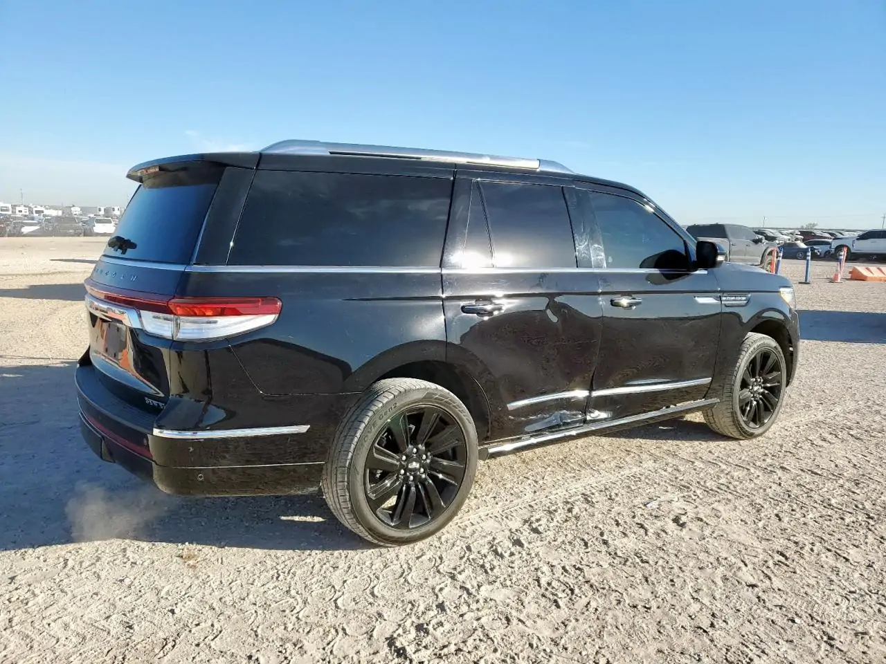 Автомобиль LINCOLN NAVIGATOR RESERVE 2023 | GrandCar Автомобиль LINCOLN NAVIGATOR RESERVE 2023 | GrandCar