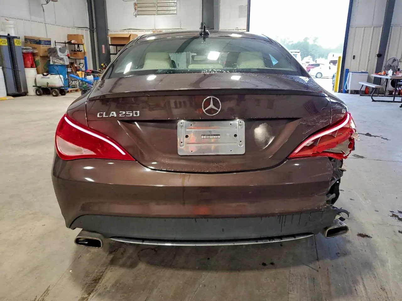Автомобіль MERCEDES-BENZ CLA 250 2015 | GrandCar Автомобіль MERCEDES-BENZ CLA 250 2015 | GrandCar