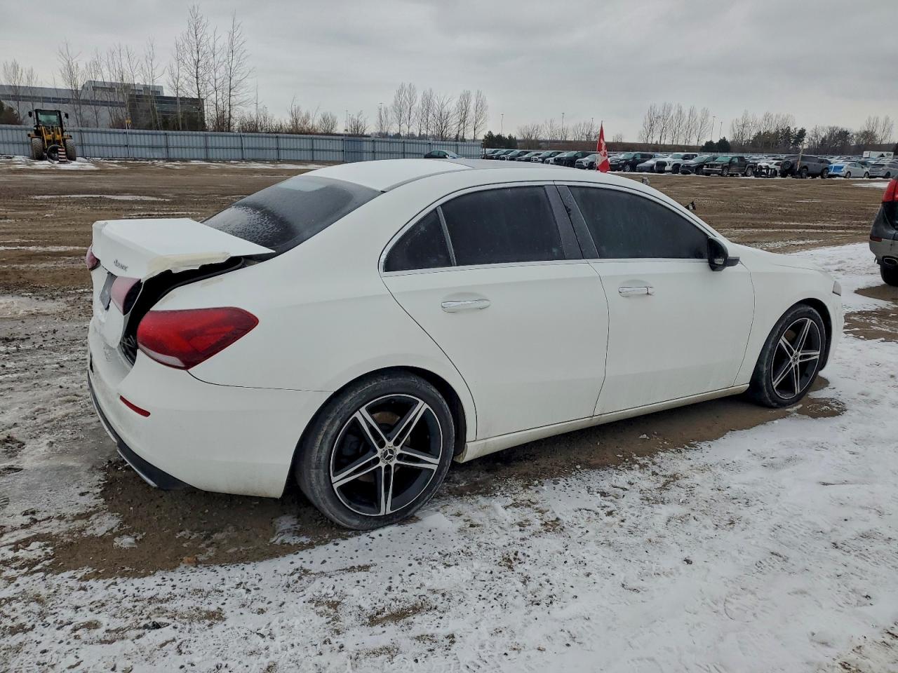 Автомобіль MERCEDES-BENZ A 220 4MATIC 2022 | GrandCar Автомобіль MERCEDES-BENZ A 220 4MATIC 2022 | GrandCar