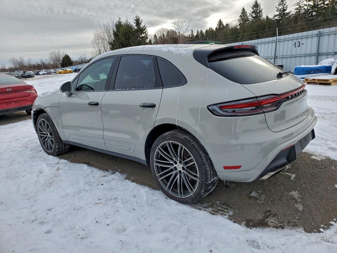Автомобіль PORSCHE MACAN BASE 2023 | GrandCar Автомобіль PORSCHE MACAN BASE 2023 | GrandCar