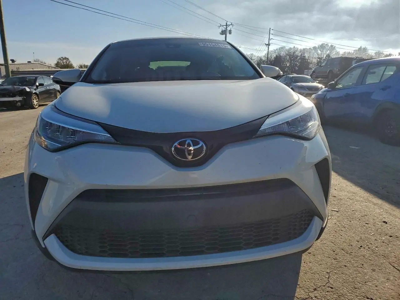 Автомобиль TOYOTA C-HR XLE 2020 | GrandCar Автомобиль TOYOTA C-HR XLE 2020 | GrandCar