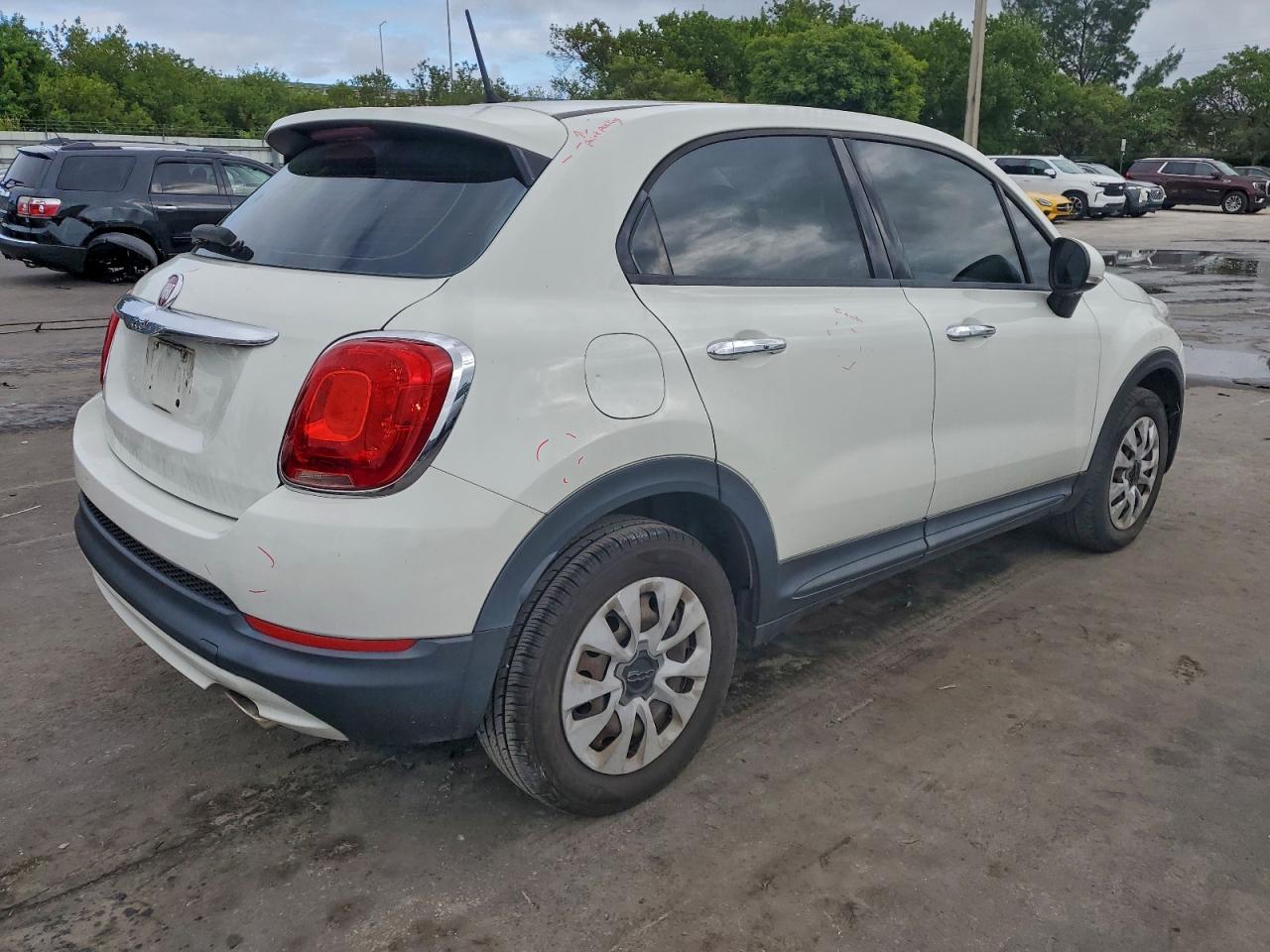 Автомобіль FIAT 500X POP 2016 | GrandCar Автомобіль FIAT 500X POP 2016 | GrandCar