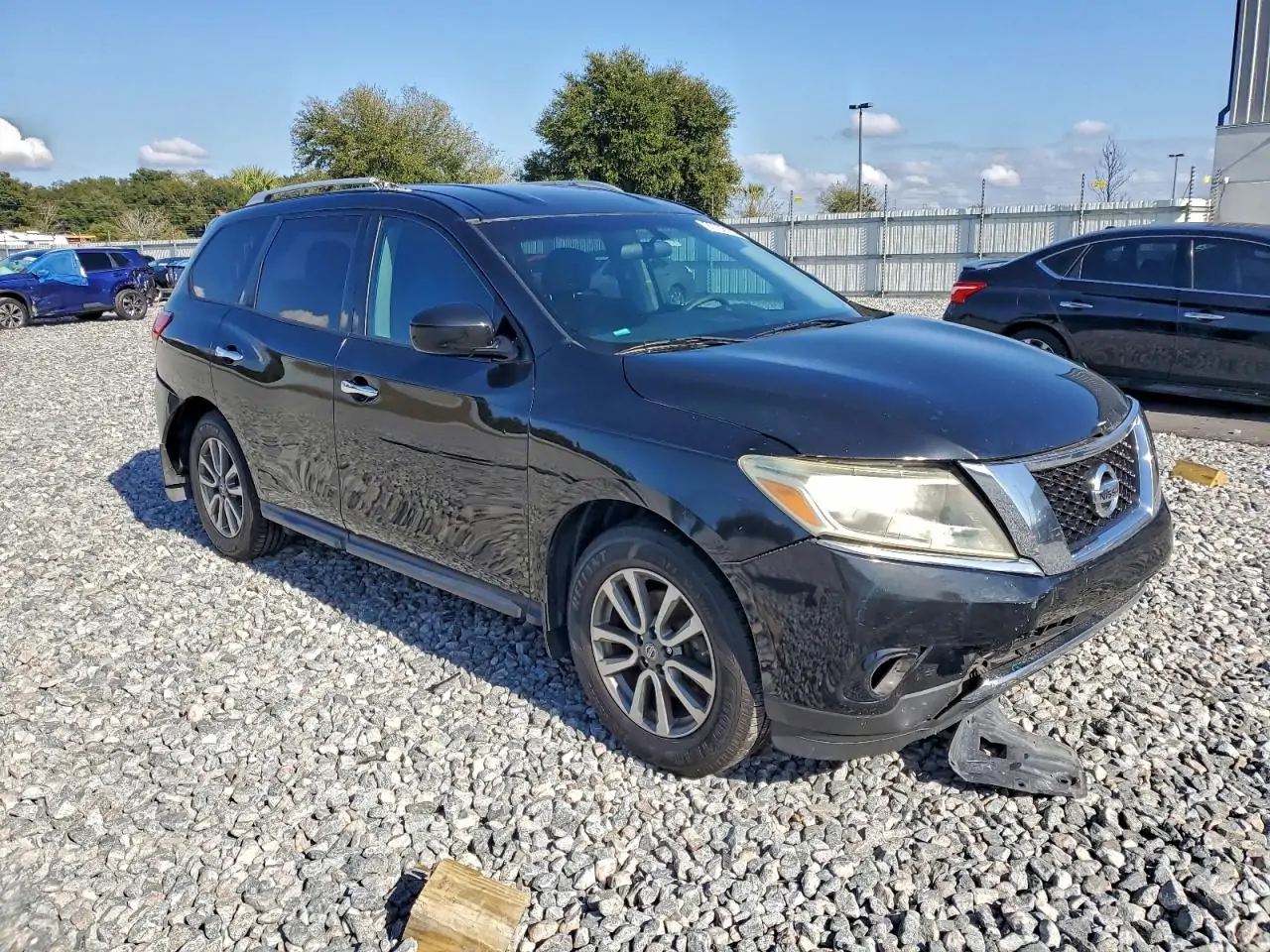 Автомобіль NISSAN PATHFINDER S 2016 | GrandCar Автомобіль NISSAN PATHFINDER S 2016 | GrandCar