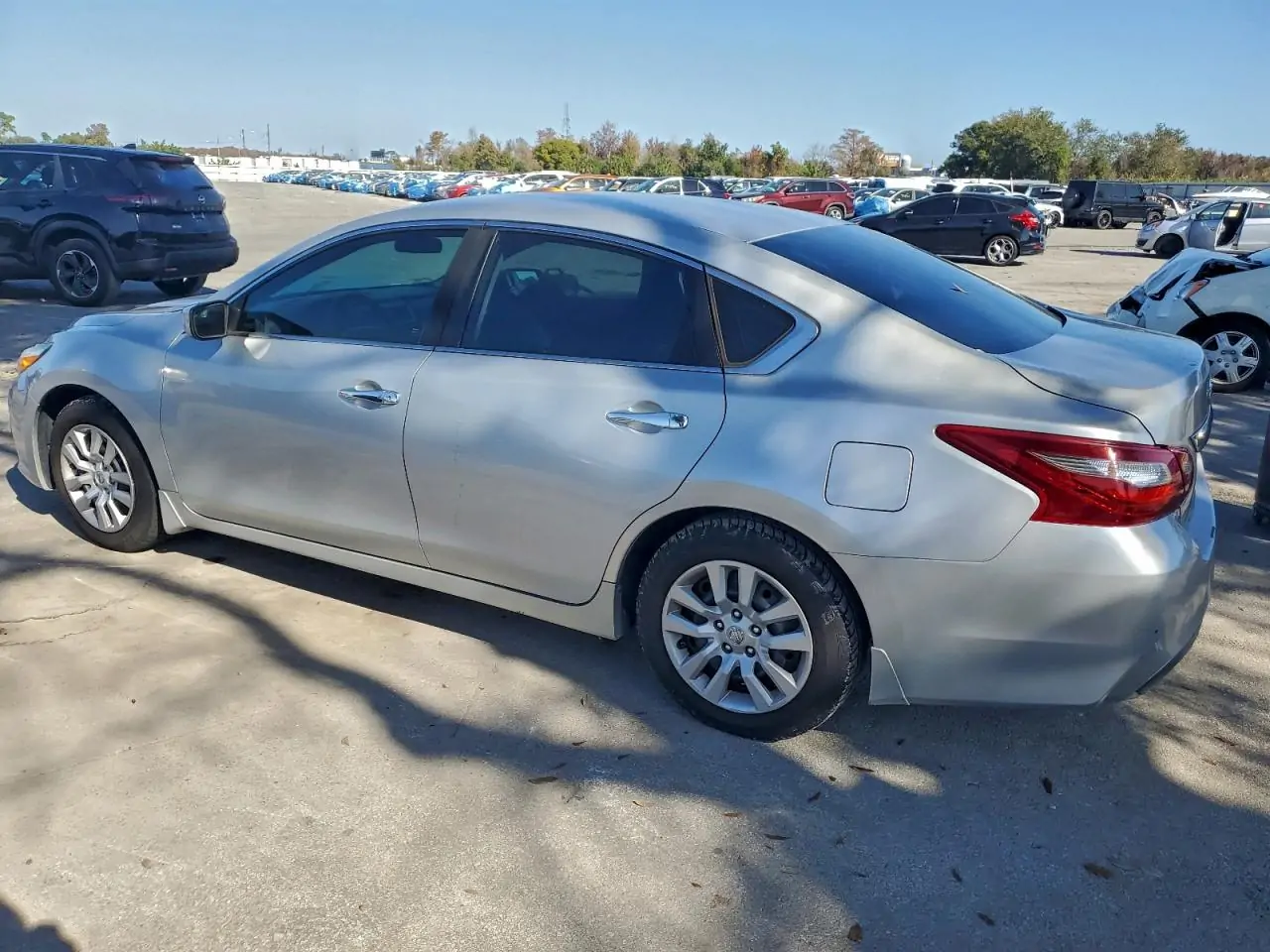 Автомобіль NISSAN ALTIMA 2.5 2018 | GrandCar Автомобіль NISSAN ALTIMA 2.5 2018 | GrandCar