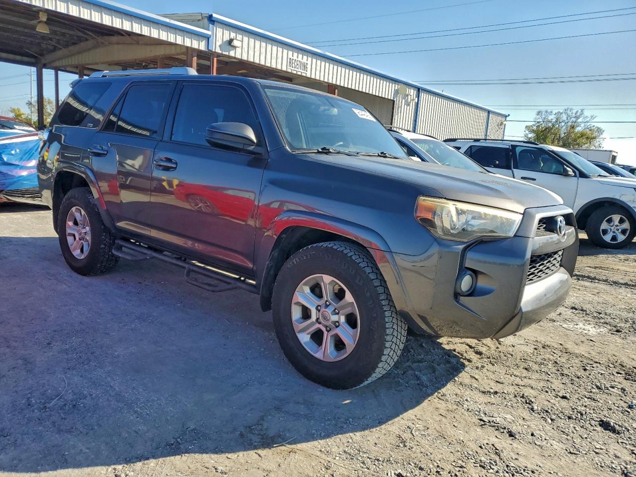 Автомобиль TOYOTA 4RUNNER SR5 2015 | GrandCar Автомобиль TOYOTA 4RUNNER SR5 2015 | GrandCar