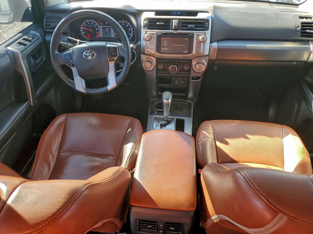 Автомобиль TOYOTA 4RUNNER SR5 2015 | GrandCar Автомобиль TOYOTA 4RUNNER SR5 2015 | GrandCar