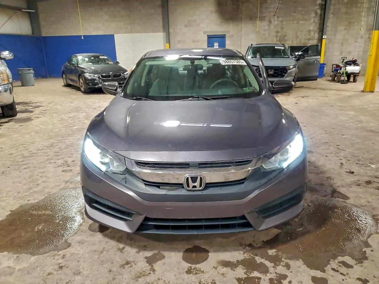 Автомобіль HONDA CIVIC LX 2016 | GrandCar Автомобіль HONDA CIVIC LX 2016 | GrandCar