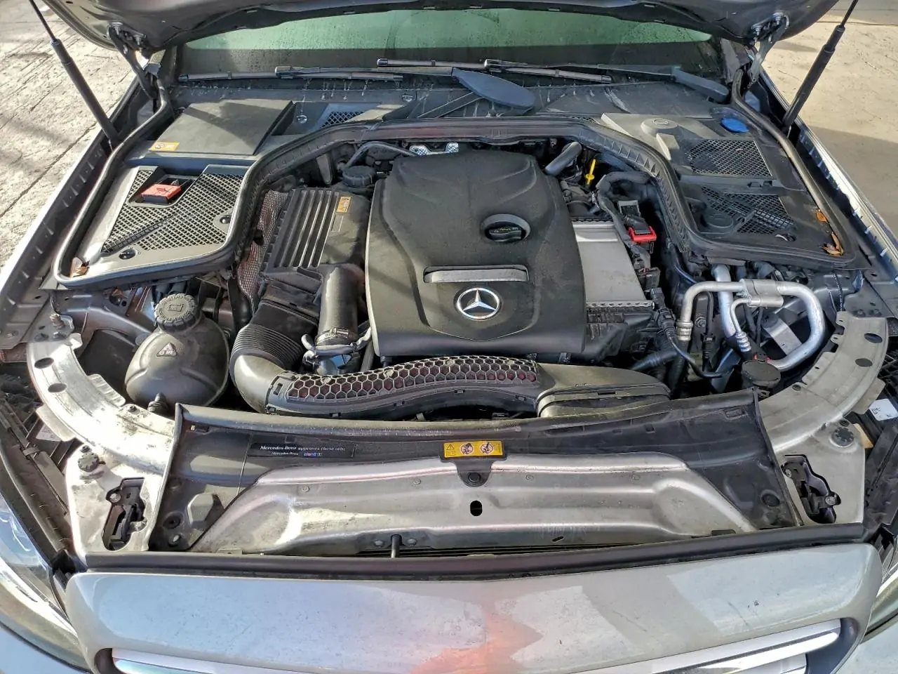 Автомобіль MERCEDES-BENZ C 300 4MATIC 2015 | GrandCar Автомобіль MERCEDES-BENZ C 300 4MATIC 2015 | GrandCar