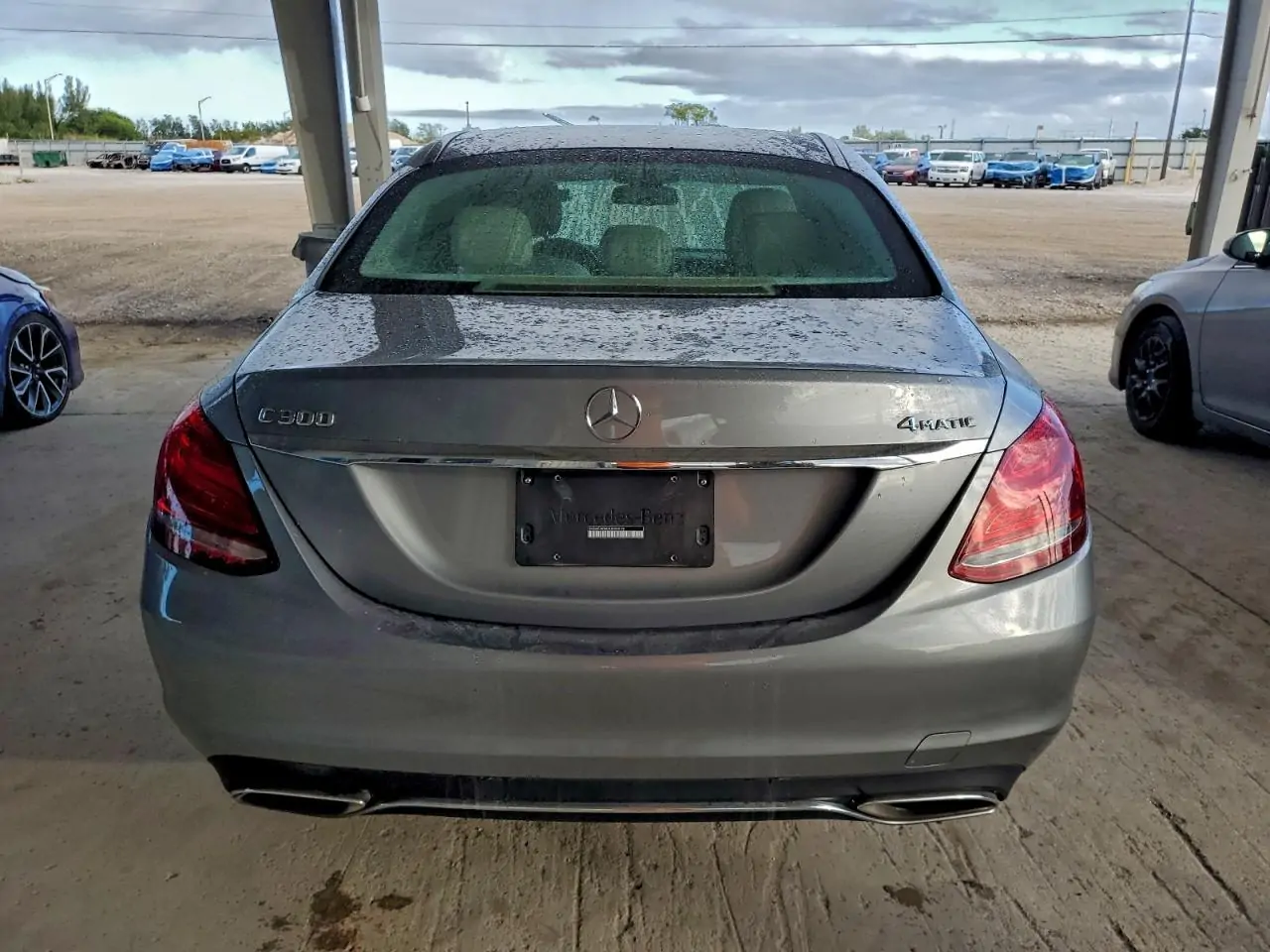 Автомобіль MERCEDES-BENZ C 300 4MATIC 2015 | GrandCar Автомобіль MERCEDES-BENZ C 300 4MATIC 2015 | GrandCar