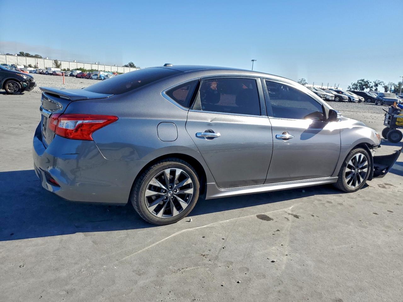 Автомобіль NISSAN SENTRA S 2019 | GrandCar Автомобіль NISSAN SENTRA S 2019 | GrandCar