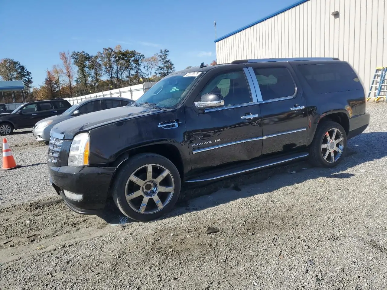 Автомобіль CADILLAC ESCALADE ESV LUXURY 2013 | GrandCar