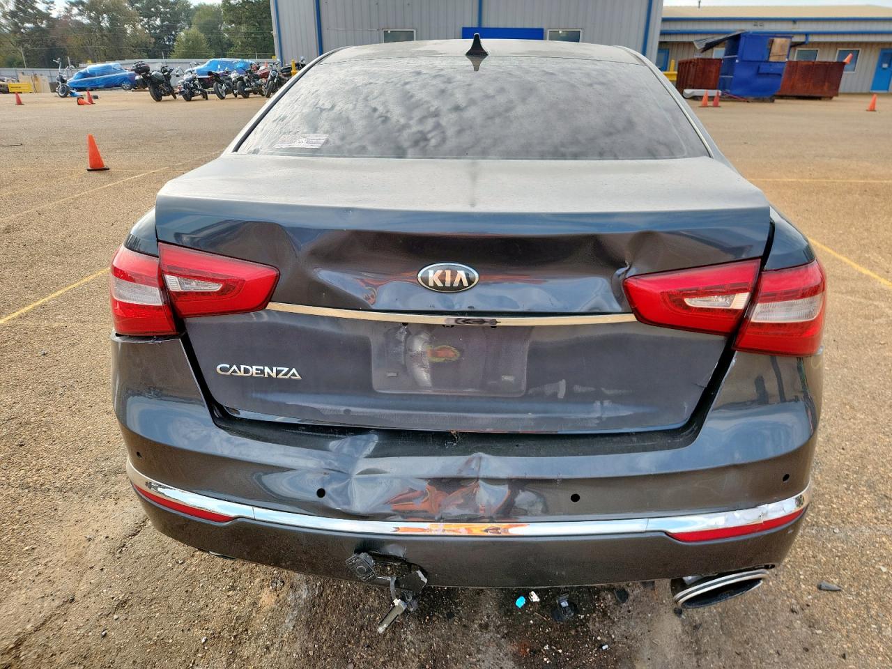 Автомобіль KIA CADENZA PREMIUM 2015 | GrandCar Автомобіль KIA CADENZA PREMIUM 2015 | GrandCar