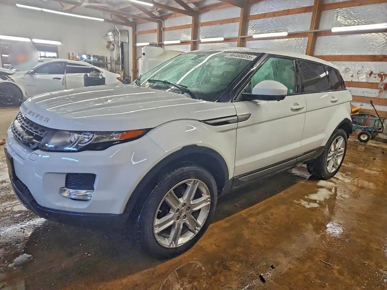 Автомобіль LAND ROVER RANGE ROVER EVOQUE PURE PREMIUM 2015 | GrandCar