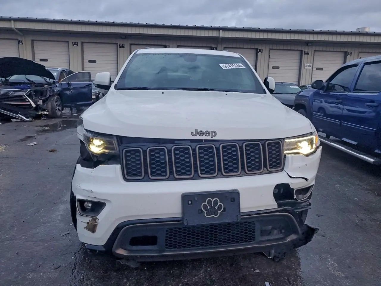 Автомобиль JEEP GRAND CHEROKEE LIMITED 2016 | GrandCar Автомобиль JEEP GRAND CHEROKEE LIMITED 2016 | GrandCar