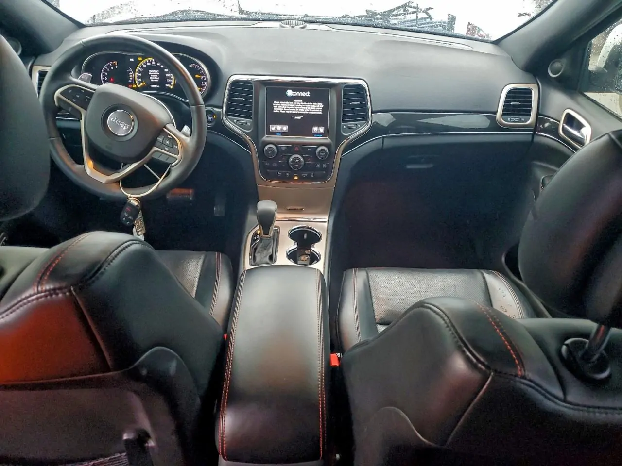 Автомобиль JEEP GRAND CHEROKEE LIMITED 2016 | GrandCar Автомобиль JEEP GRAND CHEROKEE LIMITED 2016 | GrandCar