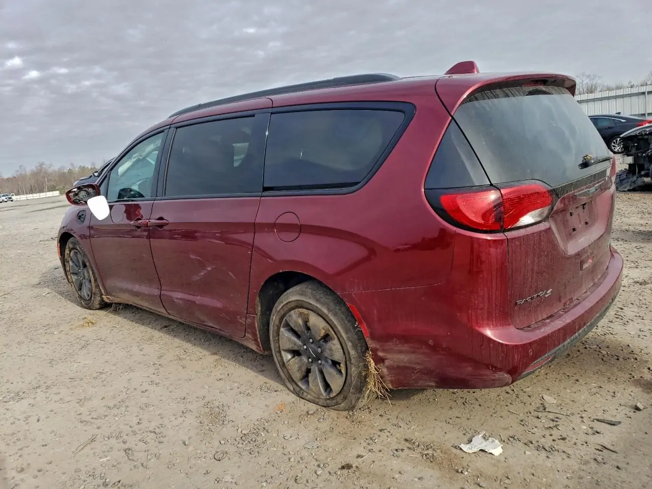 Автомобиль CHRYSLER PACIFICA HYBRID LIMITED 2020 | GrandCar Автомобиль CHRYSLER PACIFICA HYBRID LIMITED 2020 | GrandCar