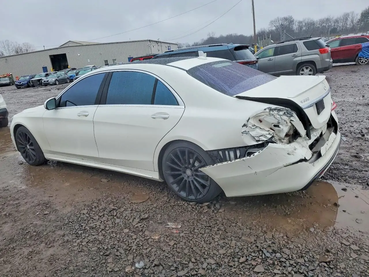 Автомобиль MERCEDES-BENZ S 550 2016 | GrandCar Автомобиль MERCEDES-BENZ S 550 2016 | GrandCar